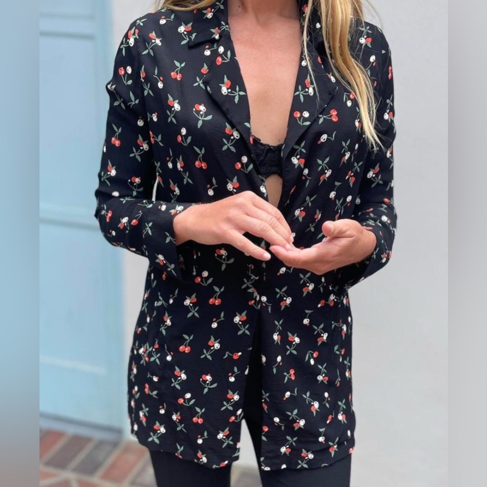 Flynn Skye Blair Blazer black with Cherry lightweight size Small